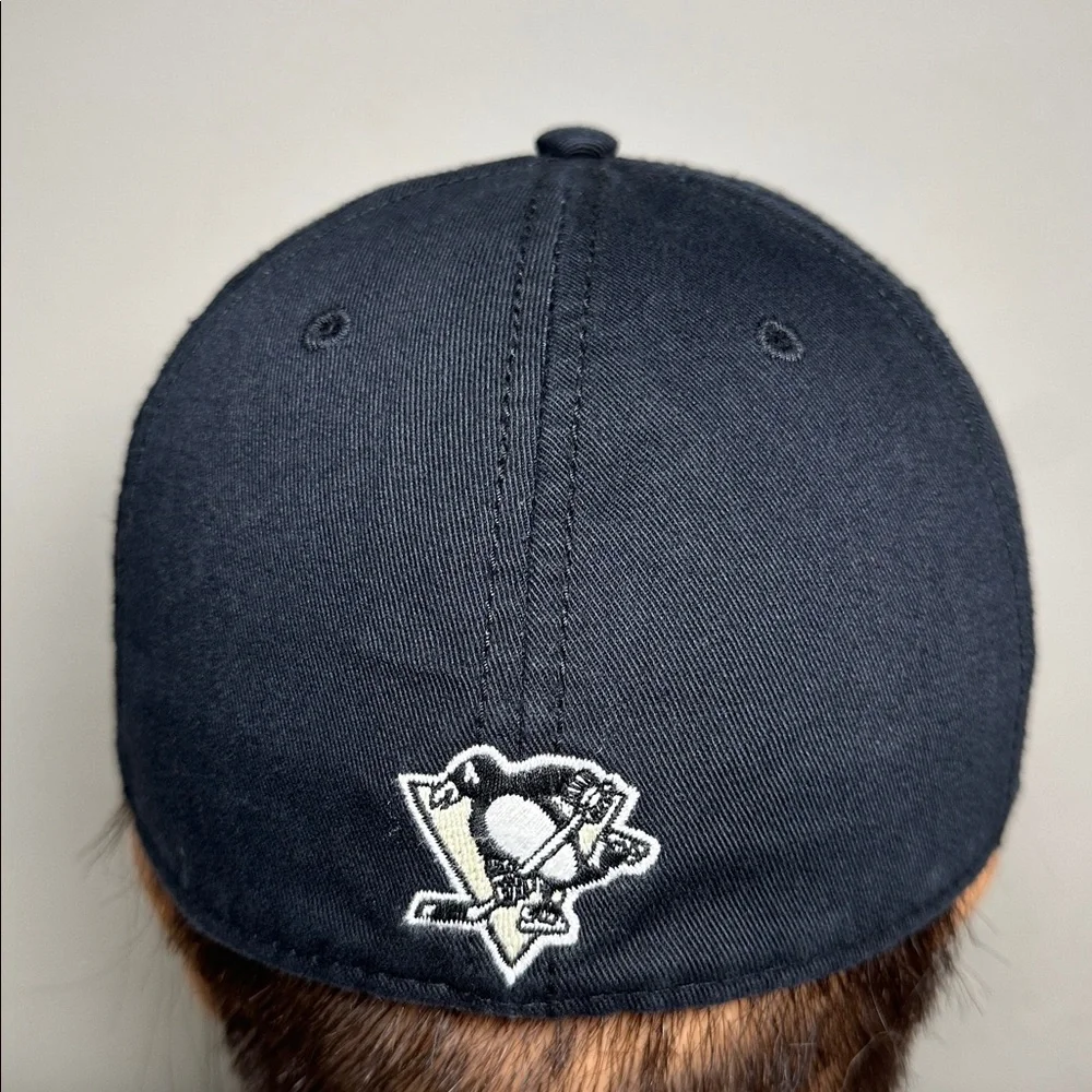 NHL Pittsburgh Penguins Navy Blue Hockey Logo Cap